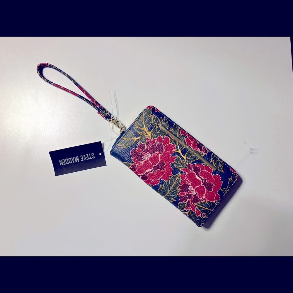 Steve Madden - NWT wallet